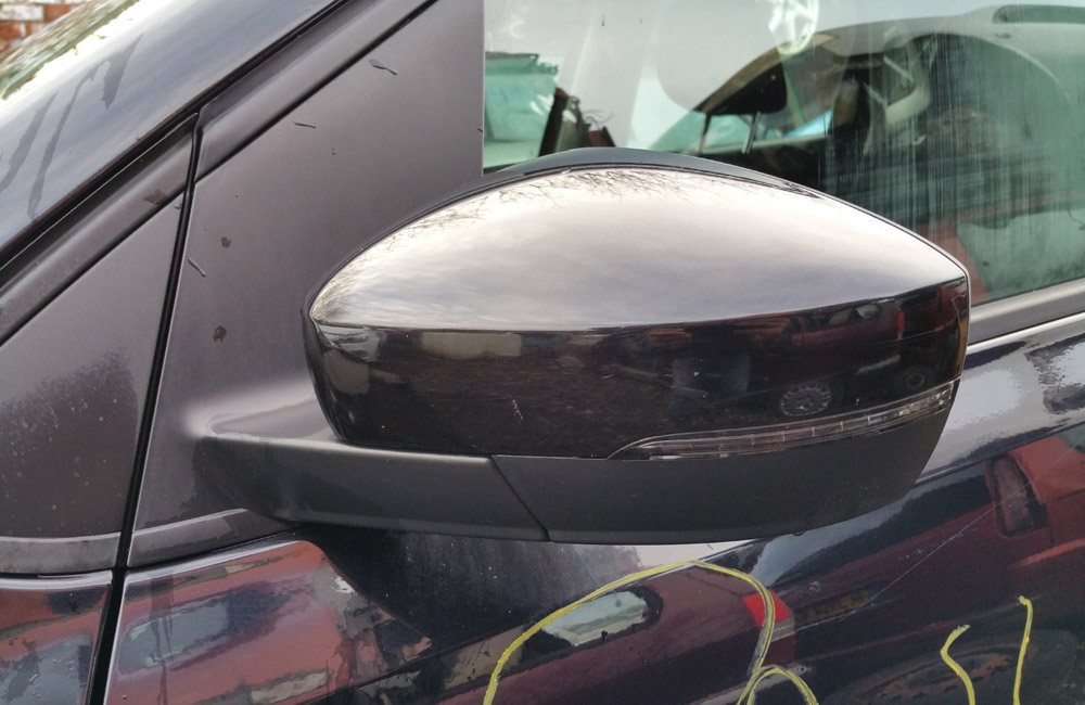 VW Polo SE DSG Door mirror passenger side front electric